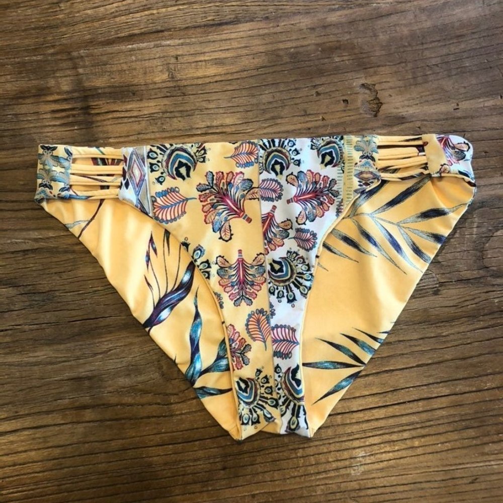 NWOT Roxy Reversible Swimsuit Bottoms
